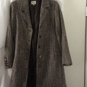 Previously loved Old Navy tweed trench coat